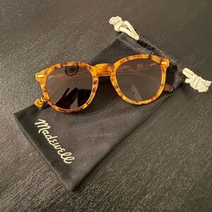 Madewell Round Acetate Sunglasses - Classic Tortoise- unisex - like new